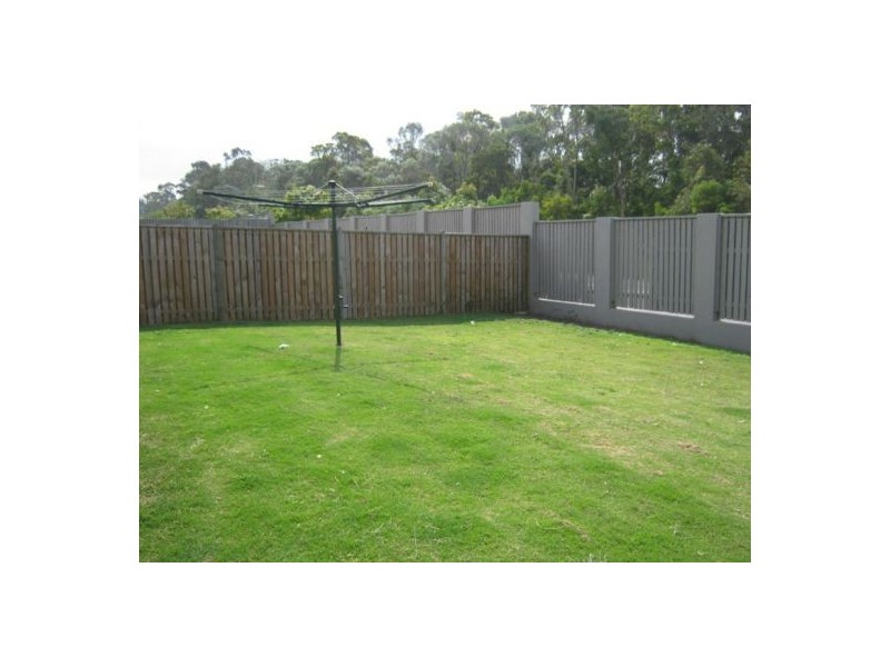 11 Baybreeze Ct, Wondunna QLD 4655