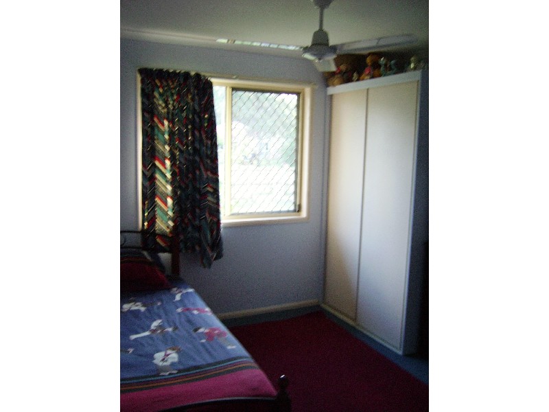 8 Fairway Drive, Urraween QLD 4655