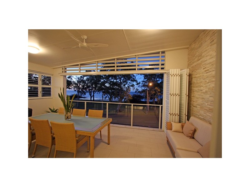 1&3/541 Esplanade, Urangan QLD 4655