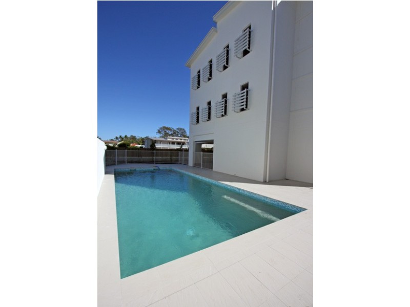 1&3/541 Esplanade, Urangan QLD 4655