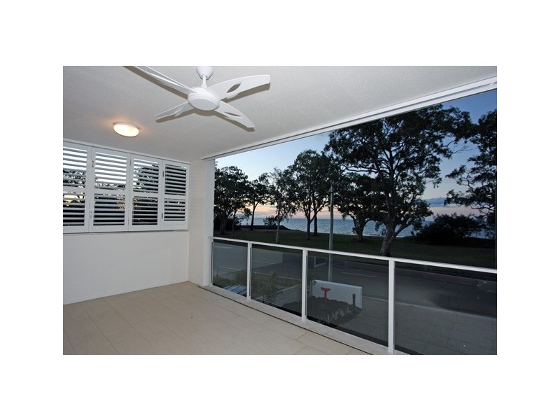 1&3/541 Esplanade, Urangan QLD 4655