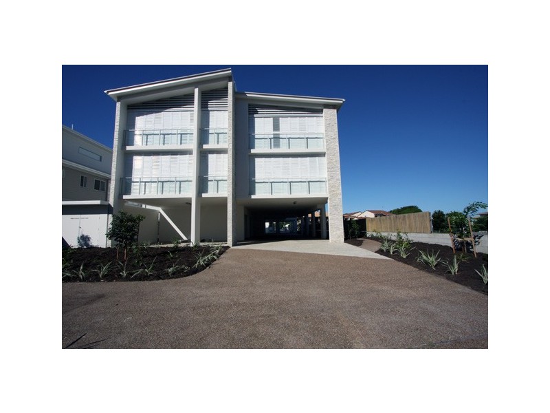 1&3/541 Esplanade, Urangan QLD 4655