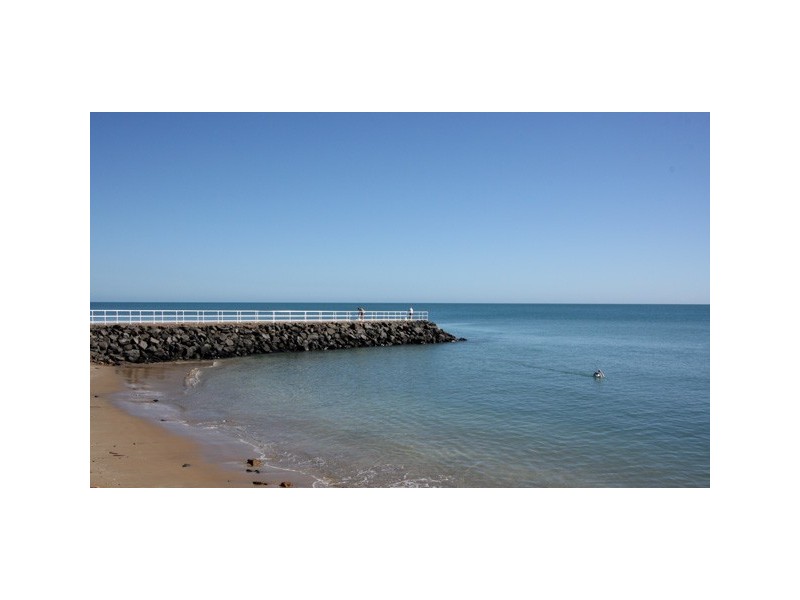 1&3/541 Esplanade, Urangan QLD 4655