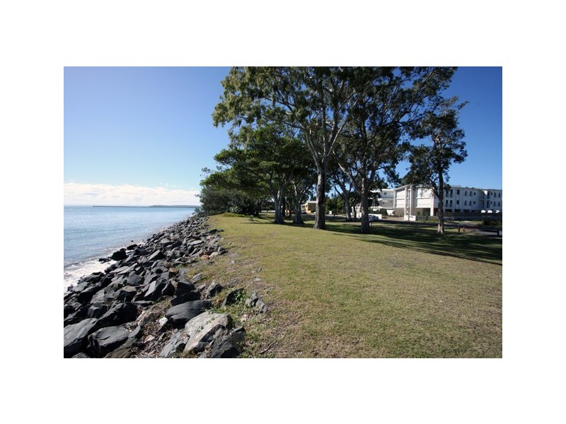 1&3/541 Esplanade, Urangan QLD 4655
