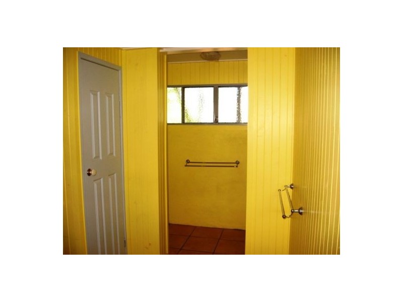 532 The Esplanade, Urangan QLD 4655