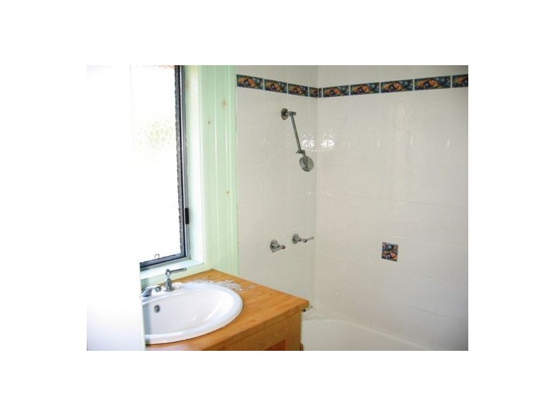 532 The Esplanade, Urangan QLD 4655