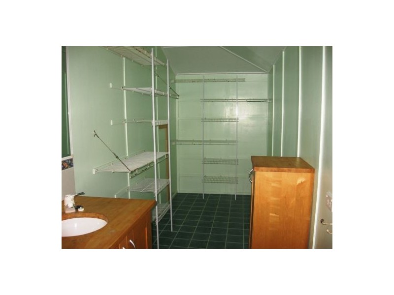 532 The Esplanade, Urangan QLD 4655