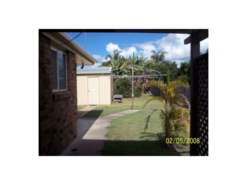 39 Cunningham Street, Torquay QLD 4655