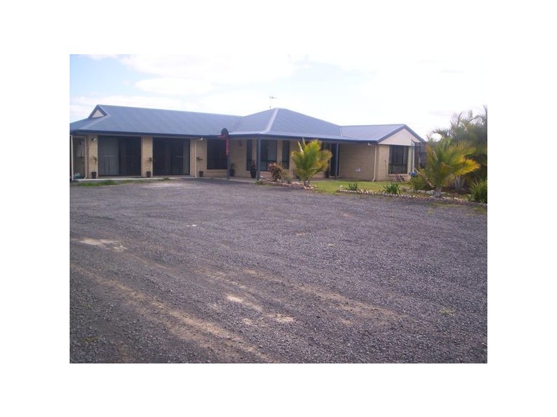 77 Green Acres Road, Hervey Bay QLD 4655