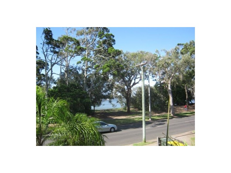 1/489 The Esplanade, Torquay QLD 4655