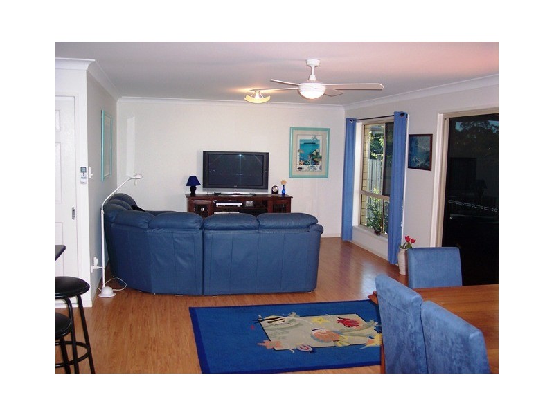 4  Layde Court, Urangan QLD 4655