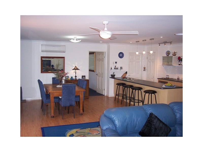 4  Layde Court, Urangan QLD 4655