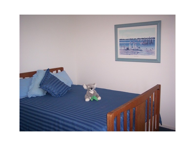 4  Layde Court, Urangan QLD 4655