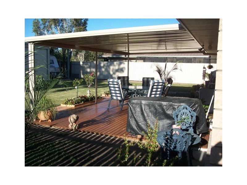 4  Layde Court, Urangan QLD 4655