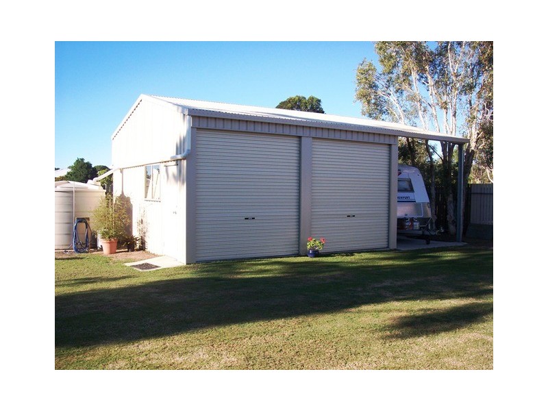 4  Layde Court, Urangan QLD 4655