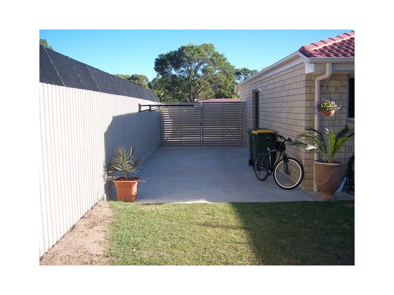 4  Layde Court, Urangan QLD 4655