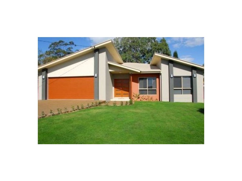 17 Haynes, Point Vernon QLD 4655