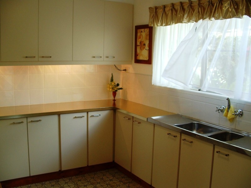 43B Murphy Street, Point Vernon QLD 4655