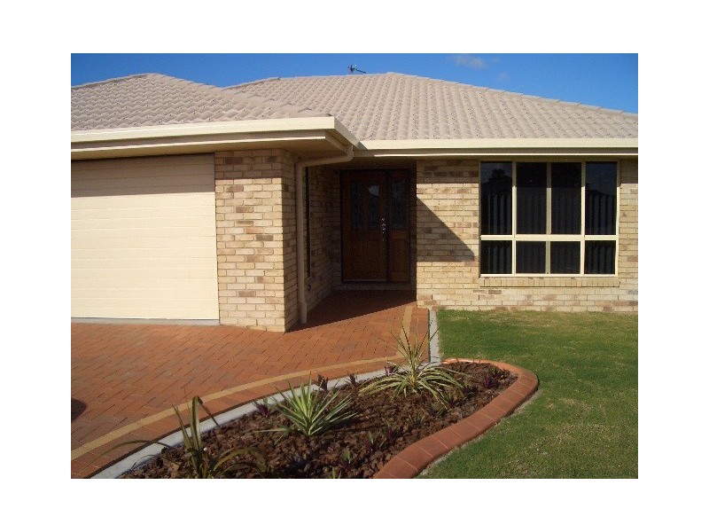 Eli Waters QLD 4655