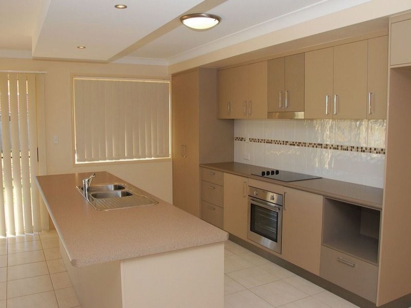 Eli Waters QLD 4655