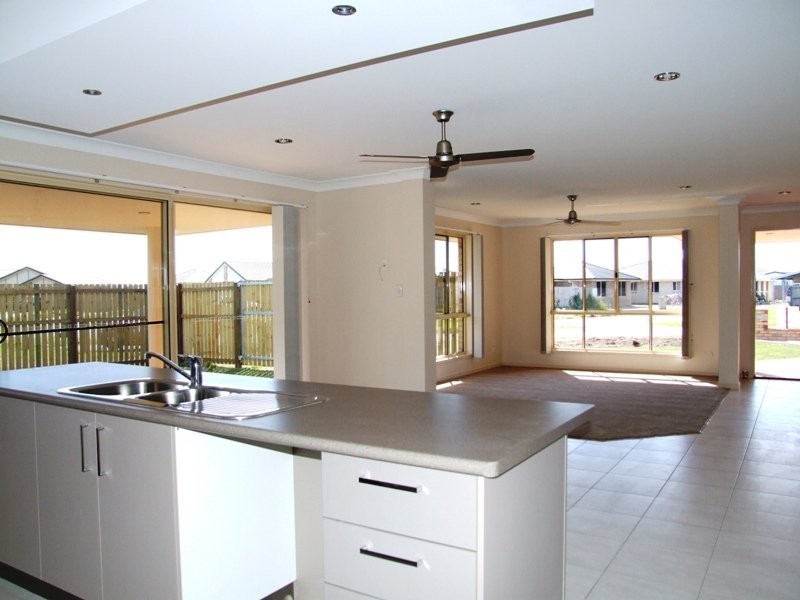 Eli Waters QLD 4655