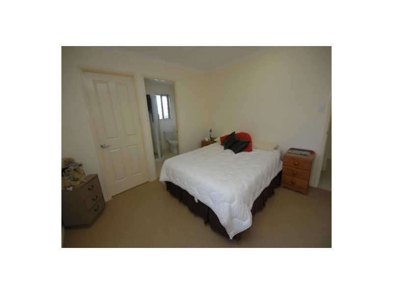 29 Earl St Vincent Circuit, Eli Waters QLD 4655