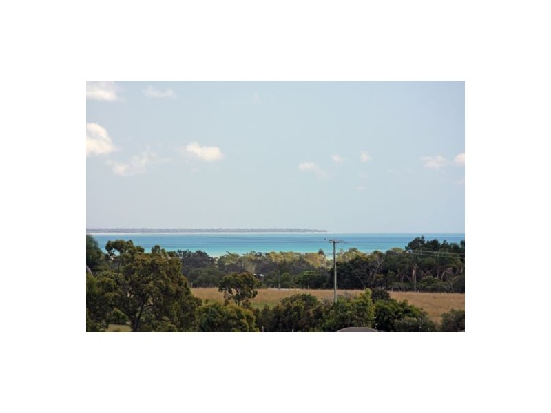 6-12 Pearl Drive, Craignish QLD 4655