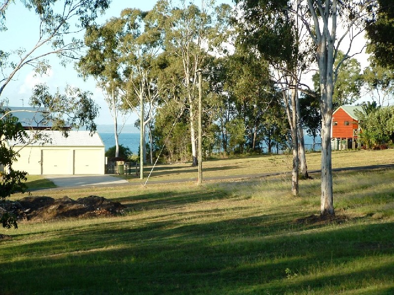 2 Island Outlook, River Heads QLD 4655