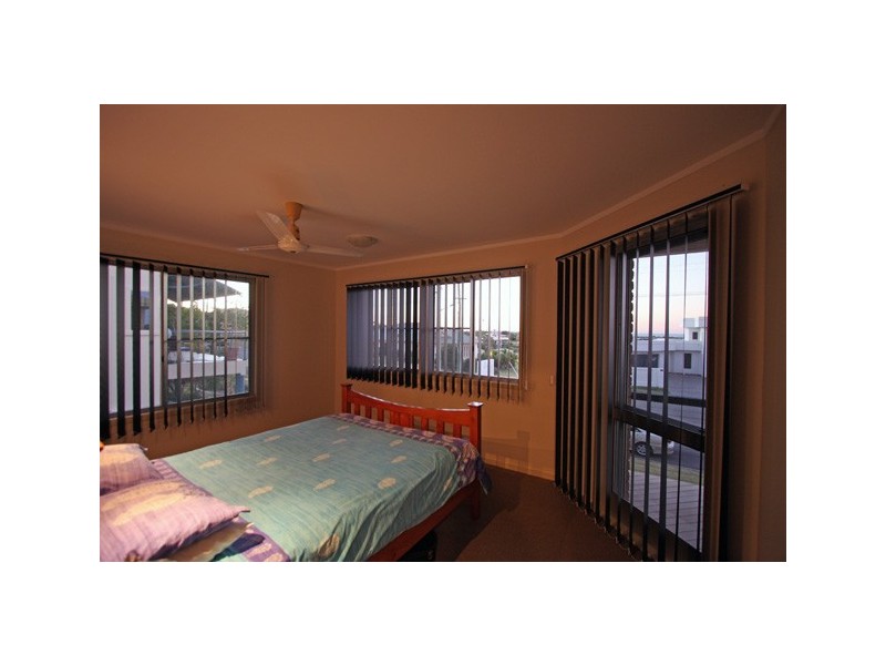 6  Regency Avenue, Urraween QLD 4655