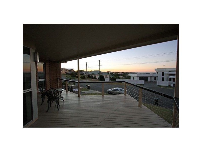 6  Regency Avenue, Urraween QLD 4655