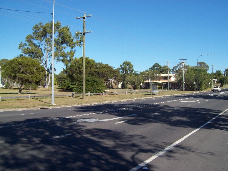 699 Boat Harbour Drive, Urangan QLD 4655