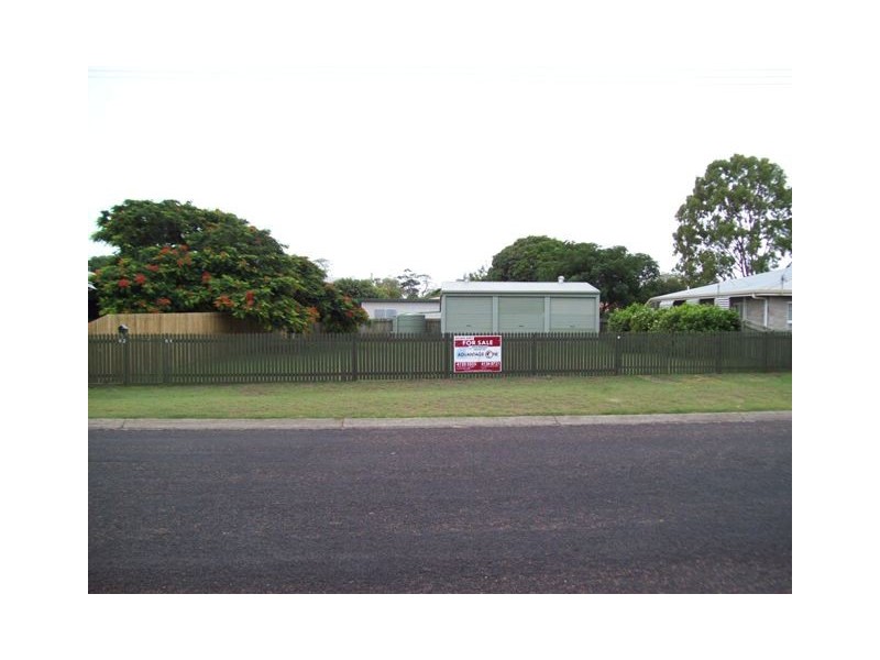 64 Cunningham Street, Urangan QLD 4655