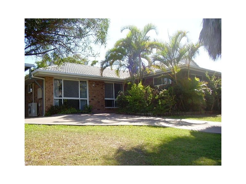 68 Aimee Drive, Urangan QLD 4655