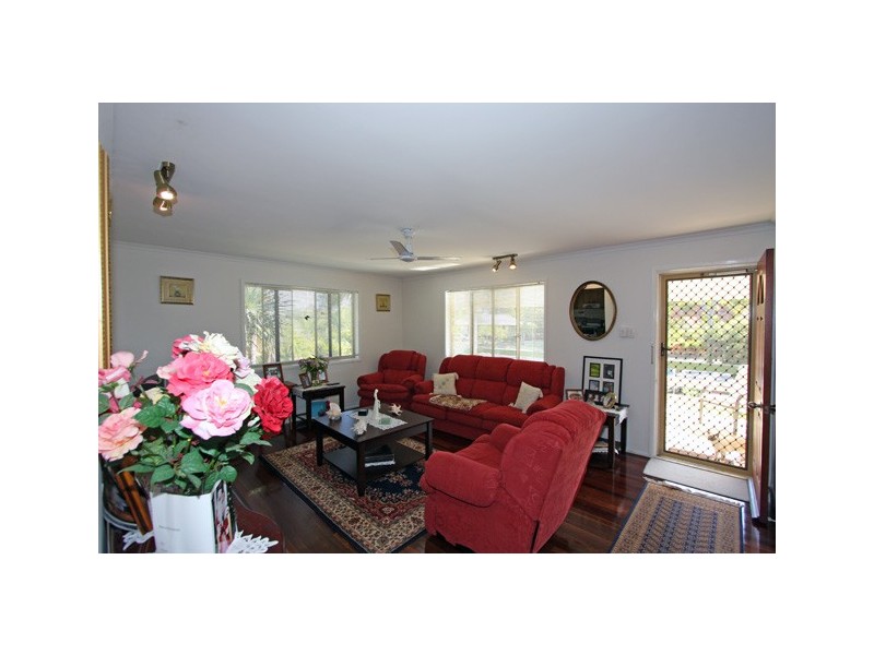 39 Orchid Avenue, Urangan QLD 4655