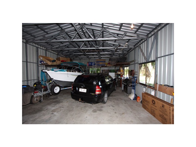 39 Orchid Avenue, Urangan QLD 4655