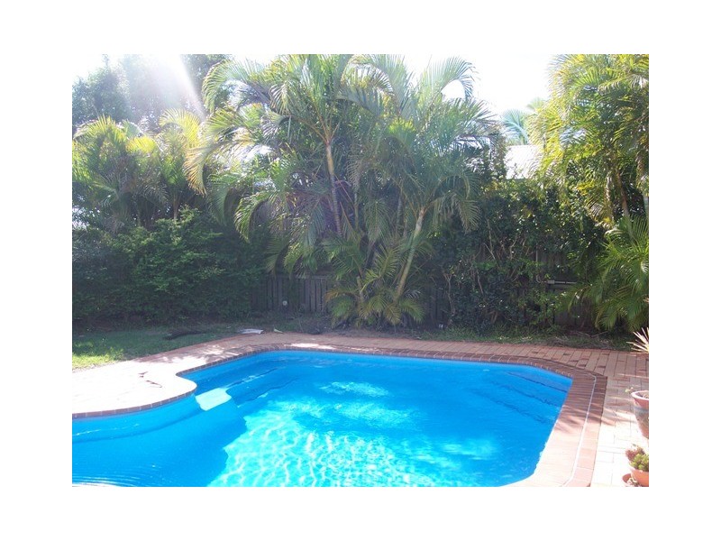 16 Musgrave Close, Hervey Bay QLD 4655