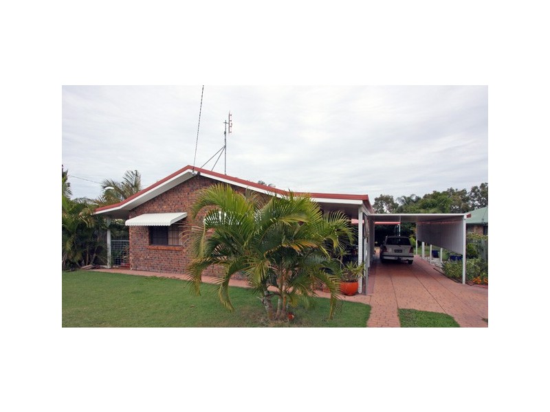 65 Miller Street, Urangan QLD 4655
