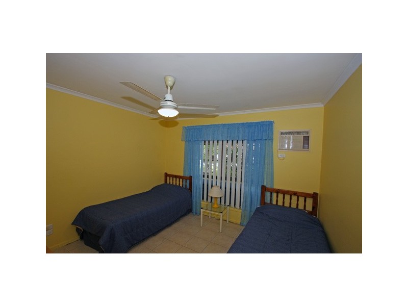 7 Aimee Drive, Urangan QLD 4655