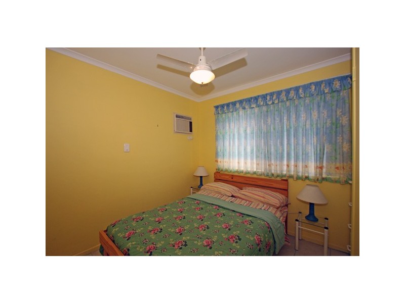 7 Aimee Drive, Urangan QLD 4655
