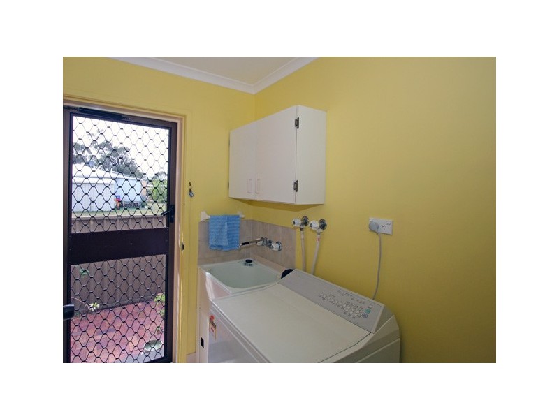 7 Aimee Drive, Urangan QLD 4655