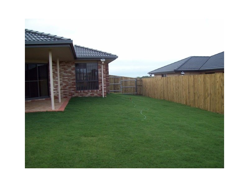 10 Teresa Street, Wondunna QLD 4655