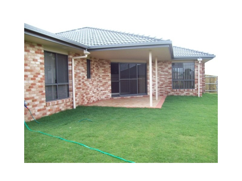10 Teresa Street, Wondunna QLD 4655