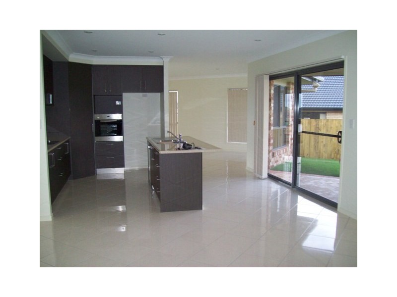 10 Teresa Street, Wondunna QLD 4655