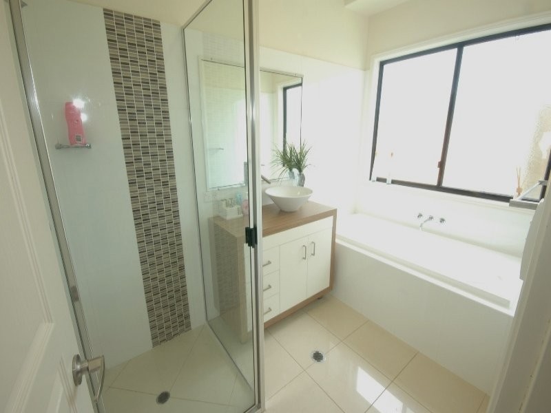 21 Parkland Bvld, Wondunna QLD 4655