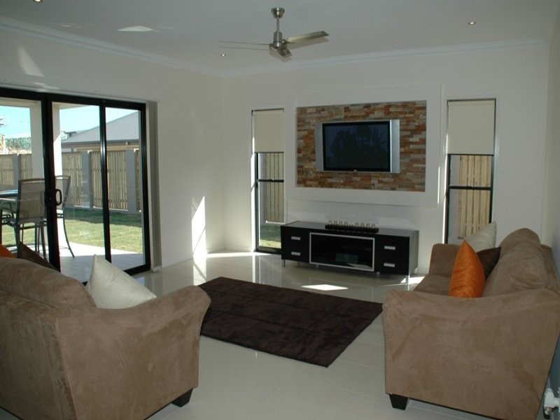 21 Parkland Bvld, Wondunna QLD 4655