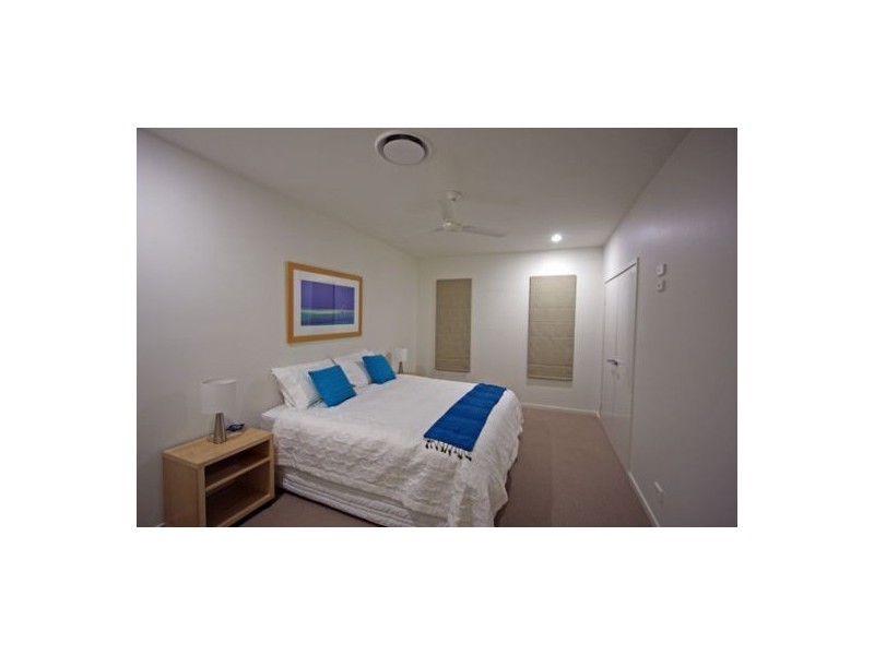 3/541 Esplanade, Urangan QLD 4655