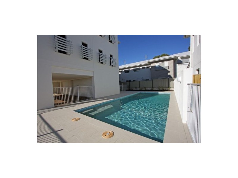 3/541 Esplanade, Urangan QLD 4655