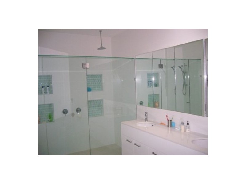 3/541 Esplanade, Urangan QLD 4655