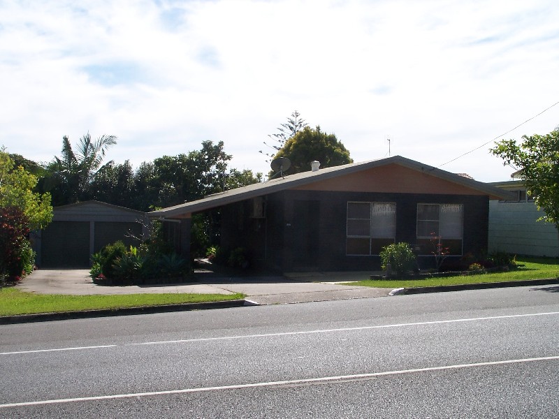 368 Boat Harbour Drive, Scarness QLD 4655