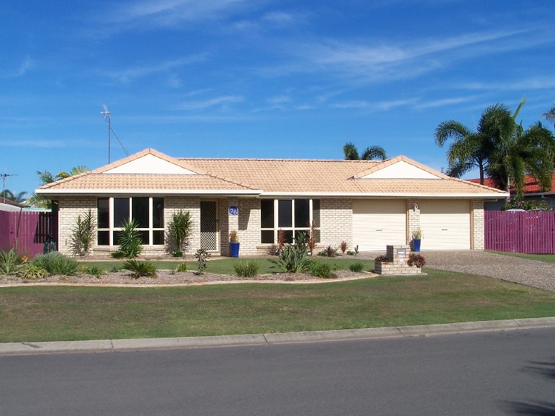 28 Kookaburra Drive, Eli Waters QLD 4655